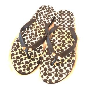 Coach flip flops